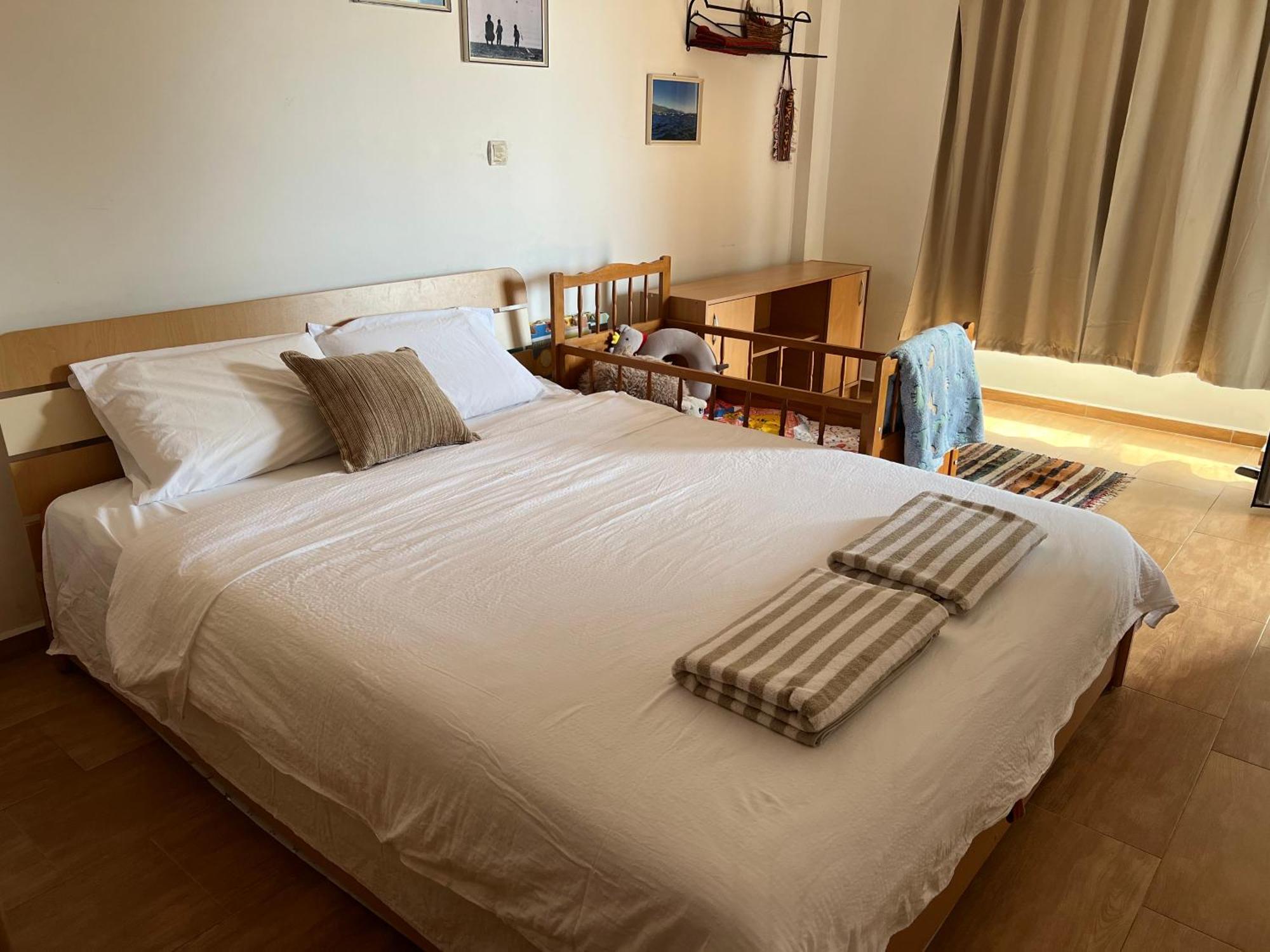 Cozy, Family-friendly 2 Bed With Parking אוהריד